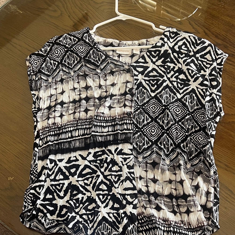 Chico's stretchy gauze  Geometric Women's Blouse